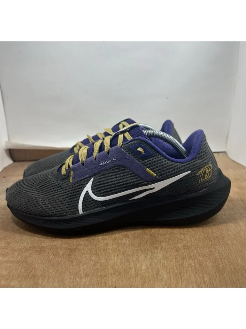 Nike Air Zoom Pegasus 40 Baltimore Ravens DZ5946-001 Running Shoes Men Size 10.5